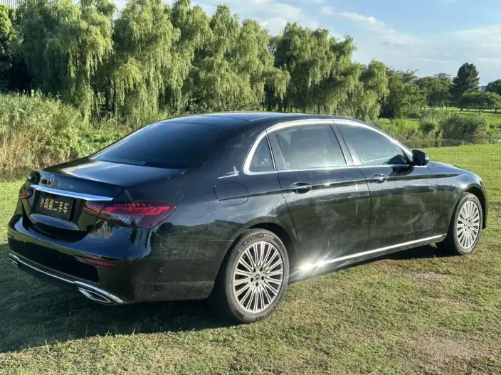 Mercedes-Benz E-Class 2021 Model Facelift E 300 L Luxury Model sedan – фото 7