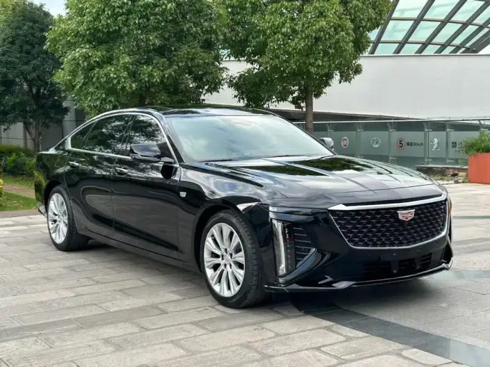 Cadillac CT6 2023 Model 28T Luxury Model – фото 3