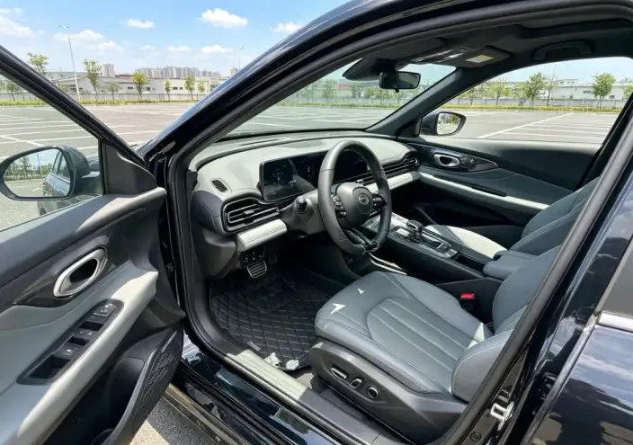 Emzoom 2025 Model 270T DCT R-Style Jinxiang Edition – фото 9
