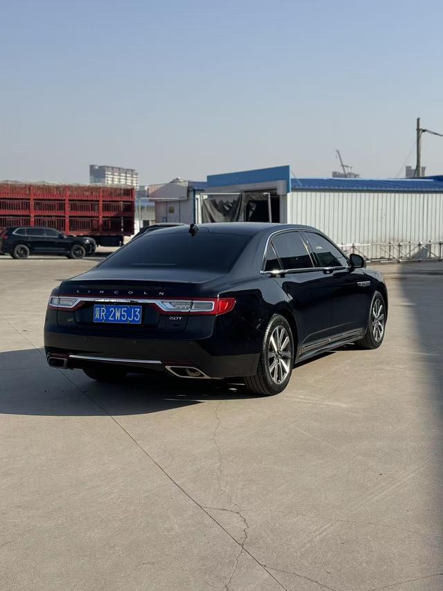 Lincoln Continental Модель 2019 года 2.0T 2WD Exclusive Edition Country VI – фото 8
