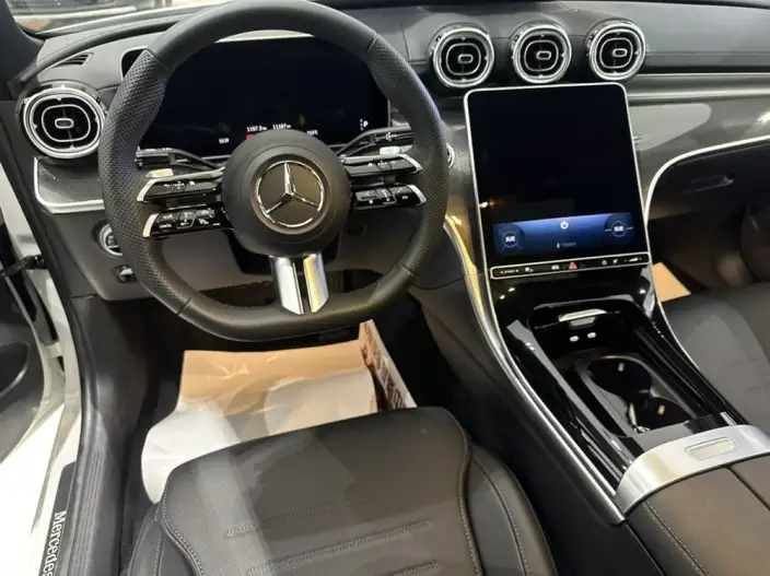 Mercedes-Benz C-Class 2025 Model C 260 L Sports Edition – фото 9