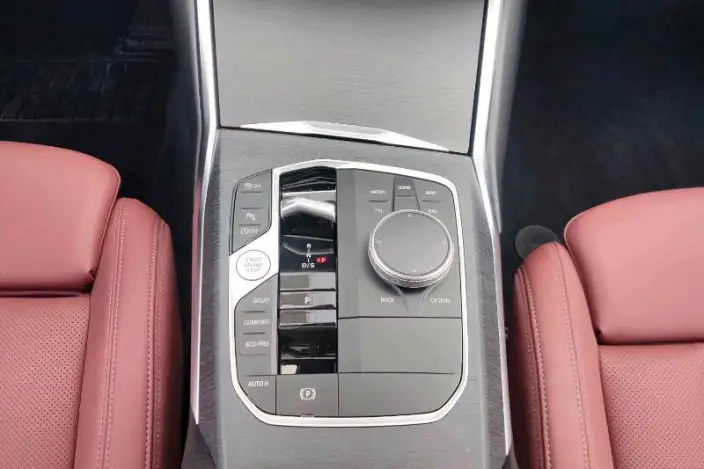 BMW 3 Series 2025 Model 325Li M Sports Set – фото 10