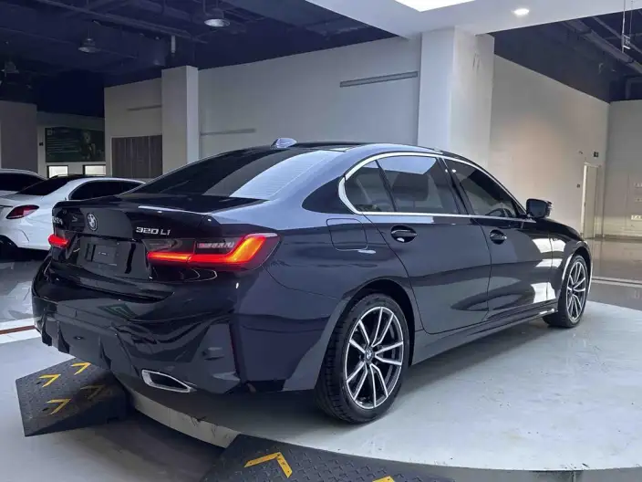 BMW 3 Series 2023 Model 320Li M Sports Set – фото 7