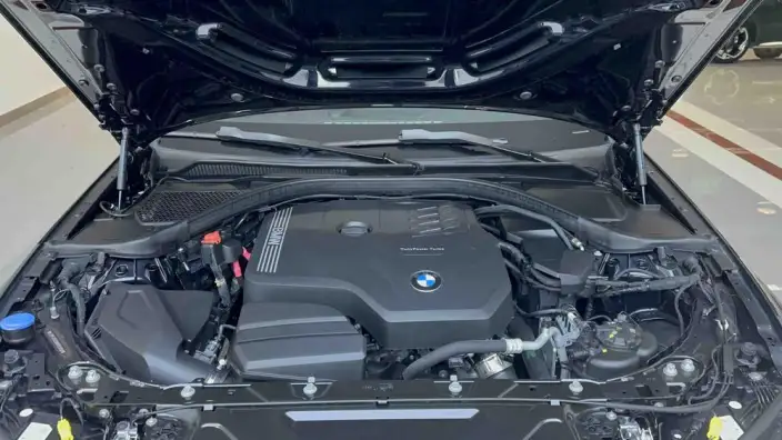 BMW 3 Series 2023 Model 320Li M Sports Set – фото 9