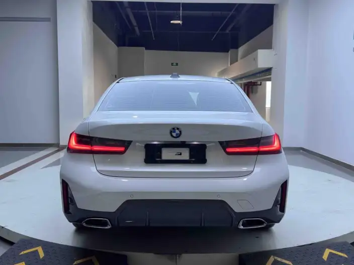 BMW 3 Series 2023 Model 320Li M Sports Set – фото 6