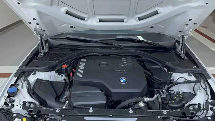 BMW 3 Series 2023 Model 320Li M Sports Set – фото 8