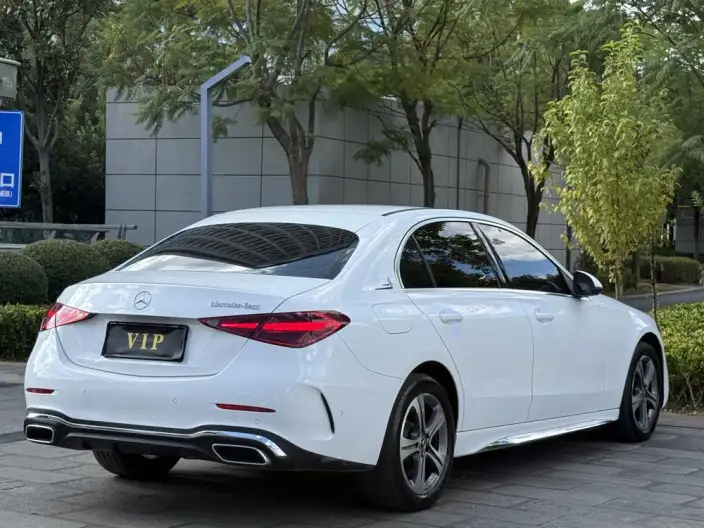 Mercedes-Benz C-Class 2023 Model C 200 L Sports Edition – фото 6