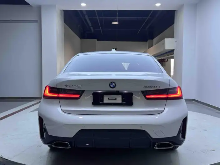 BMW 3 Series 2023 Model 320Li M Sports Set – фото 6