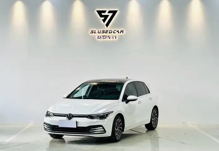 Volkswagen Golf 2021 Model 280TSI DSG Pro – фото 1