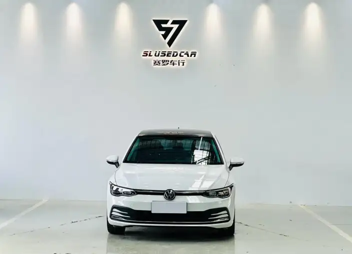 Volkswagen Golf 2021 Model 280TSI DSG Pro – фото 2
