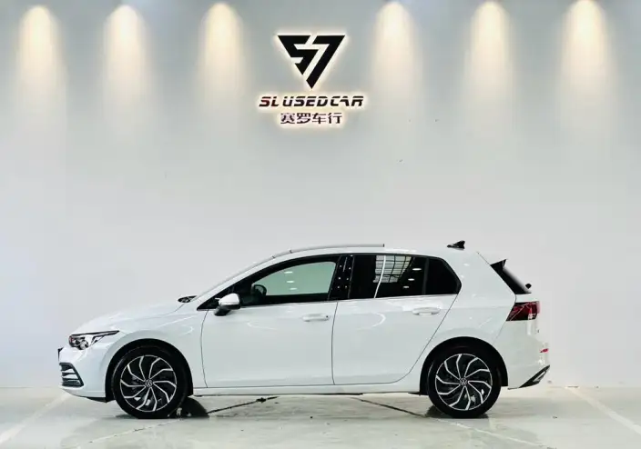 Volkswagen Golf 2021 Model 280TSI DSG Pro – фото 4
