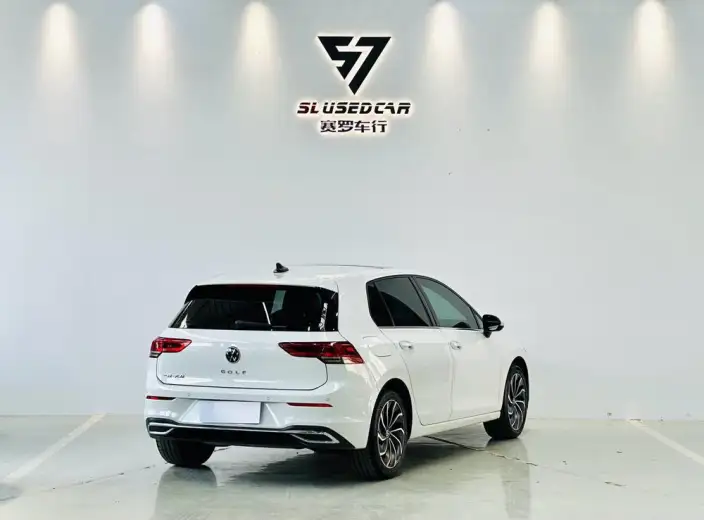 Volkswagen Golf 2021 Model 280TSI DSG Pro – фото 6