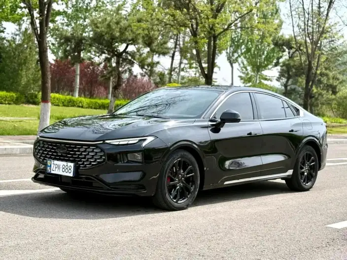 Ford Mondeo 2022 Model Facelift EcoBoost 245 Luxury Model – фото 1