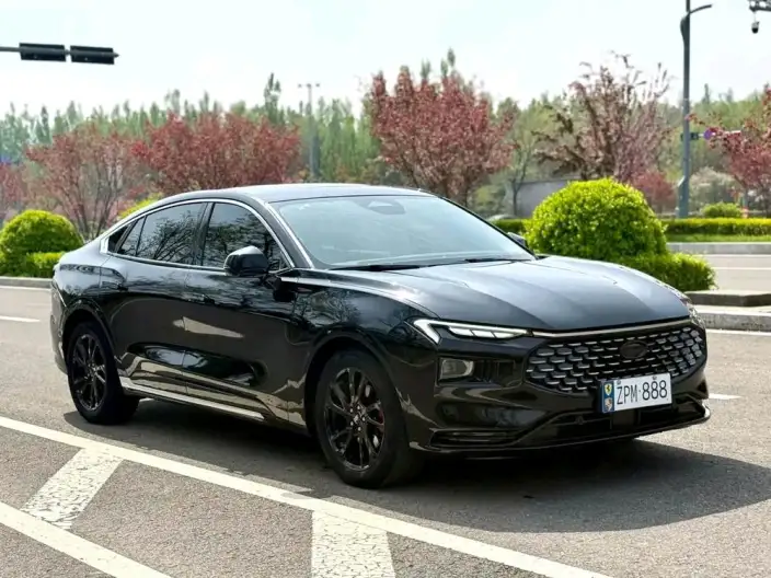 Ford Mondeo 2022 Model Facelift EcoBoost 245 Luxury Model – фото 3