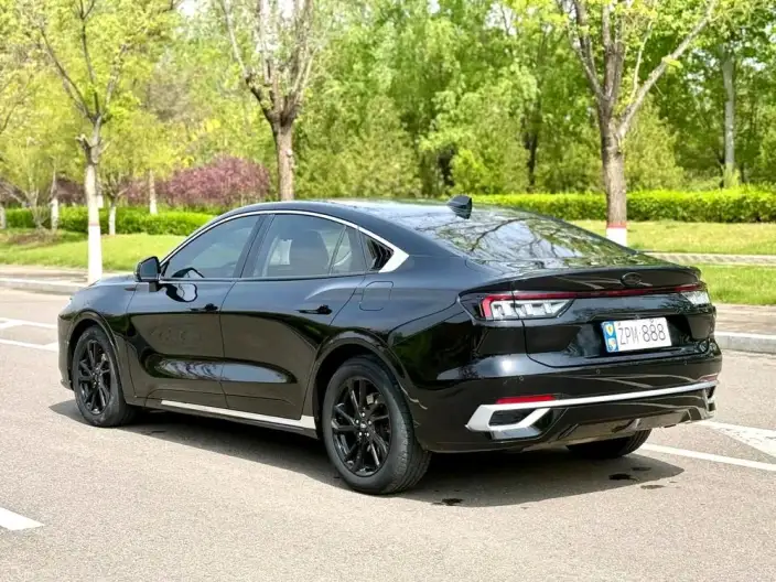 Ford Mondeo 2022 Model Facelift EcoBoost 245 Luxury Model – фото 4