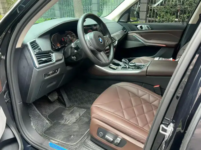 BMW X5 2022 Model xDrive 30Li Exclusive Model M Sports Set – фото 8