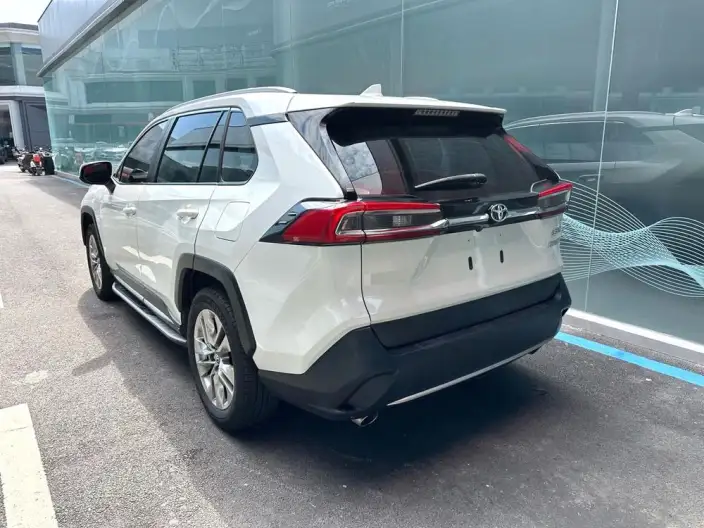 Toyota Wildlander 2020 Model 2.0L 4WD Deluxe Edition – фото 3