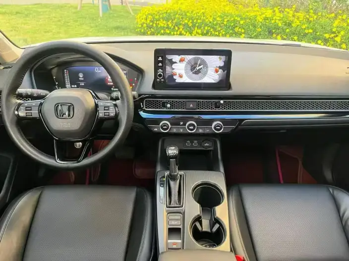 Model Ge 2023 Model 240TURBO CVT Leading version – фото 7