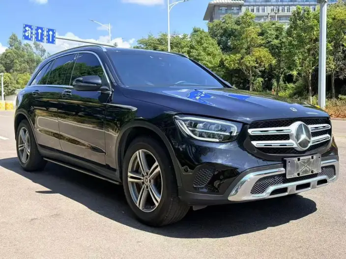 Mercedes-Benz GLC 2021 Model GLC 260 L 4MATIC Dynamic Model – фото 3