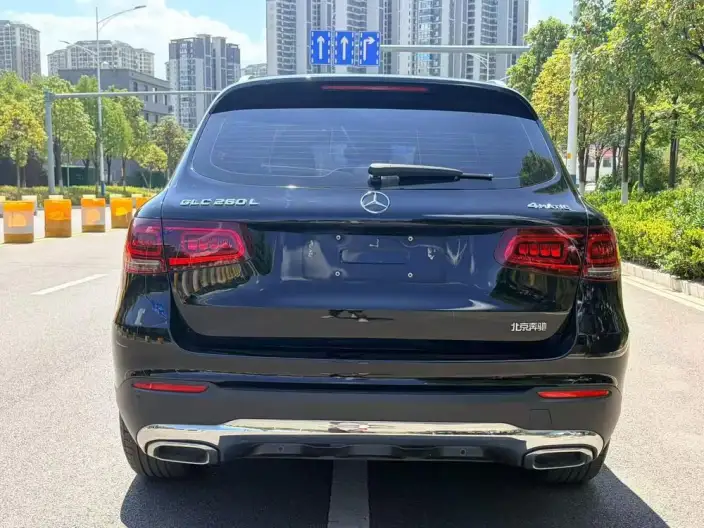 Mercedes-Benz GLC 2021 Model GLC 260 L 4MATIC Dynamic Model – фото 5