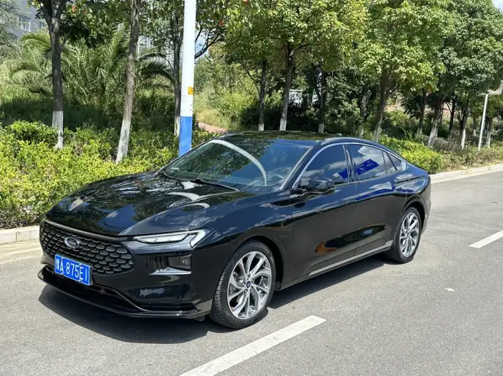 Ford Mondeo 2022 Model EcoBoost 245 Supreme Model – фото 1