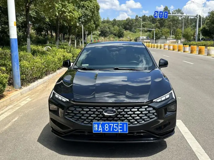 Ford Mondeo 2022 Model EcoBoost 245 Supreme Model – фото 2