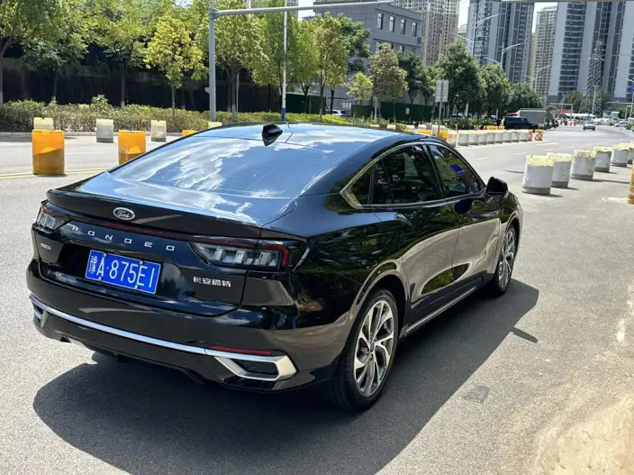 Ford Mondeo 2022 Model EcoBoost 245 Supreme Model – фото 5