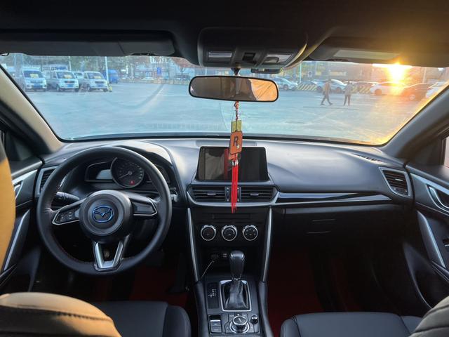 Mazda CX-4 2018 2.0L Automatic 2WD Skyactiv Active China V – фото 5