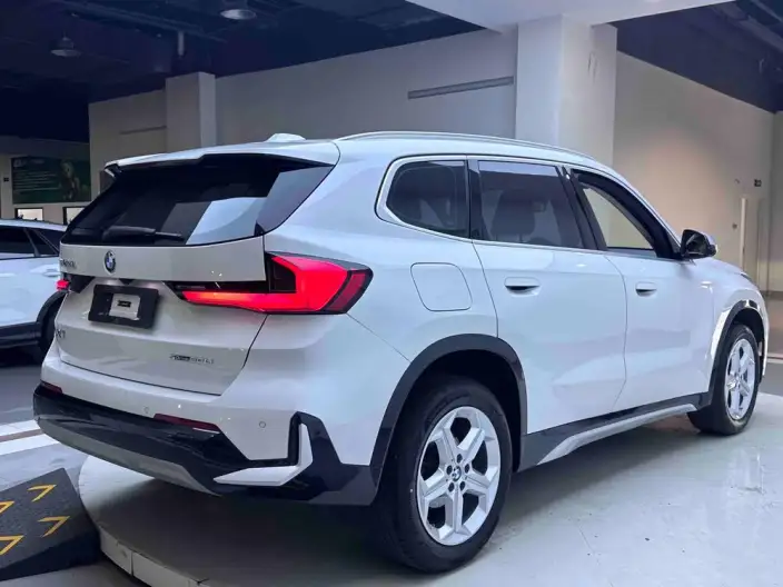 BMW X1 2023 Model sDrive20Li X Design Set – фото 7
