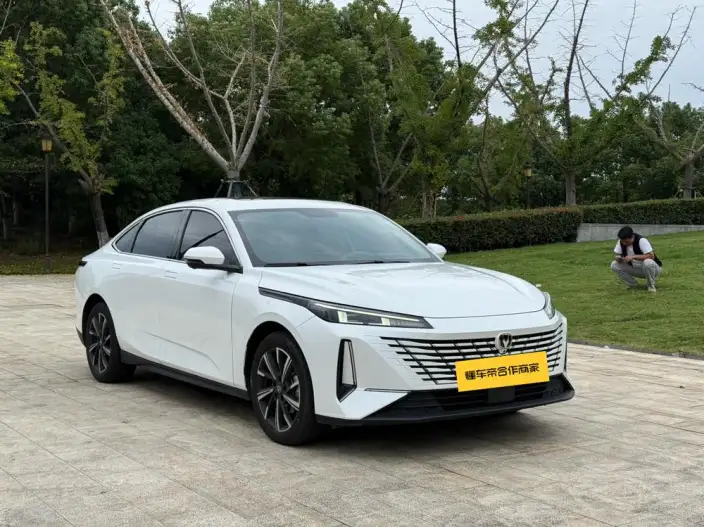 Changan Eado 2024 Model 1.5T DCT Changxiang Edition – фото 3