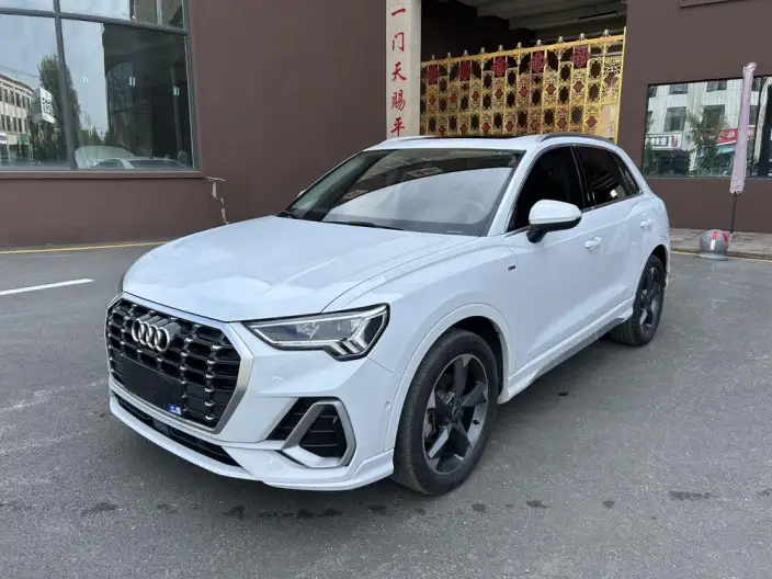 AUDI Q3 2022 Model 35 TFSI Fashion Dynamic Model – фото 1