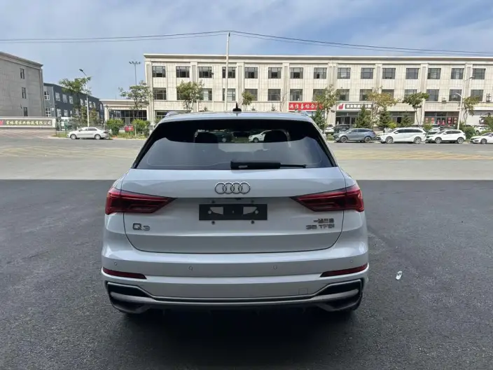 AUDI Q3 2022 Model 35 TFSI Fashion Dynamic Model – фото 5