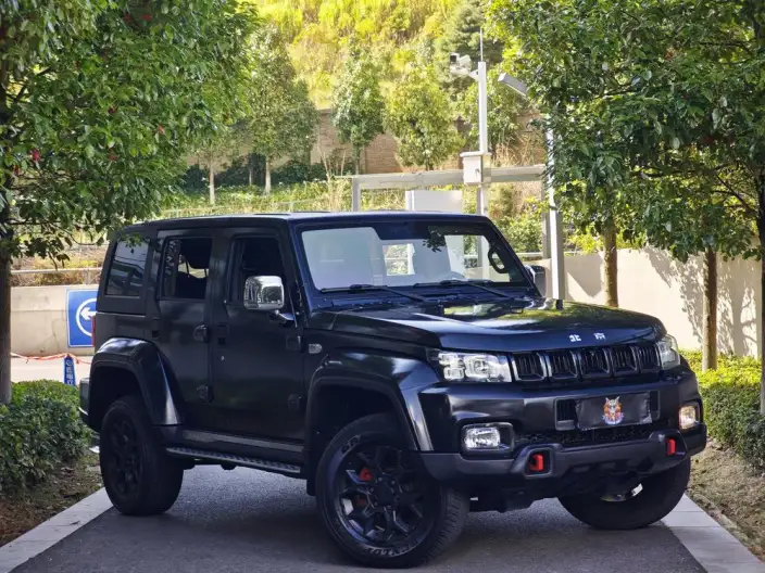 BAIC BJ40 2023 Model 2.0D Automatic 4WD Blade Hero Edition Warrior Model – фото 3