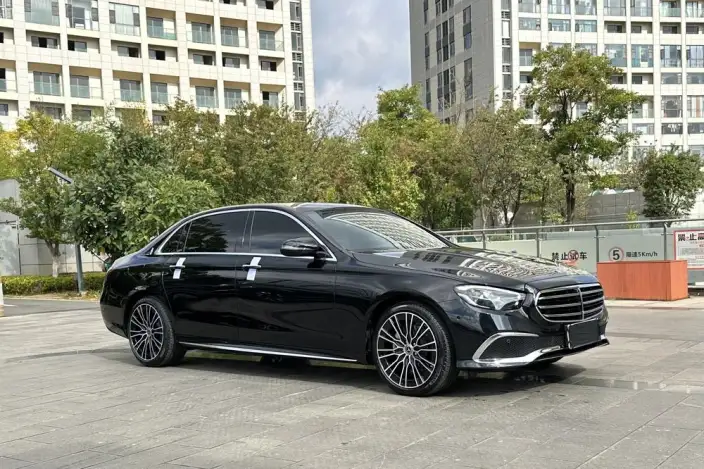 Mercedes-Benz E-Class 2021 Model Facelift E 300 L Fashion Model sedan – фото 3