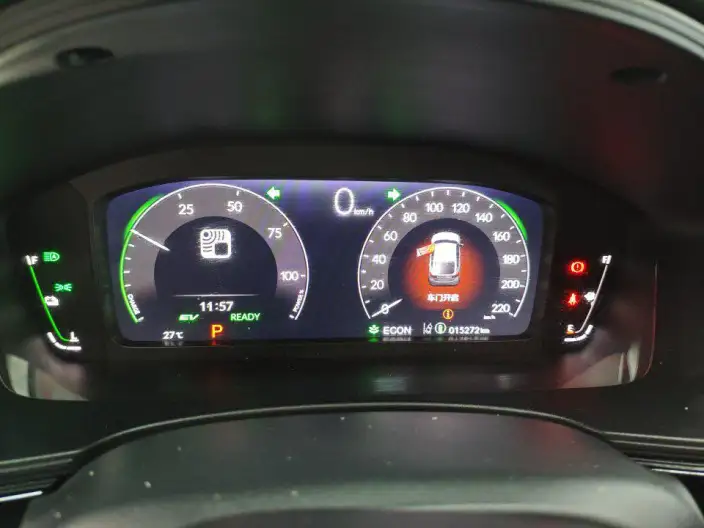 Honda Civic 2023 Model HATCHBACK 2.0L e:HEV Extreme Yao Edition – фото 7