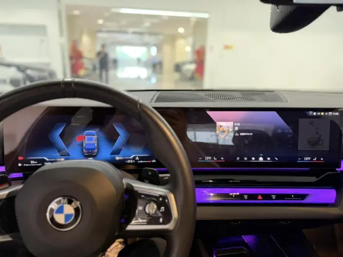 BMW 5 Series 2024 Model 530Li Leading Model M Sports Set – фото 8