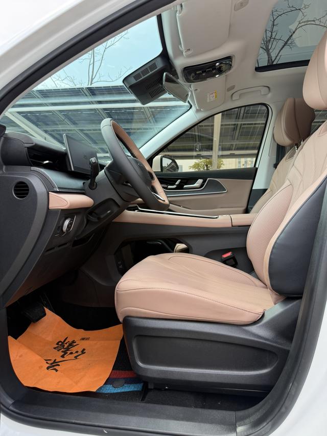 Chery Tiggo 8L 2024 2.0T Automatic Luxury – фото 5