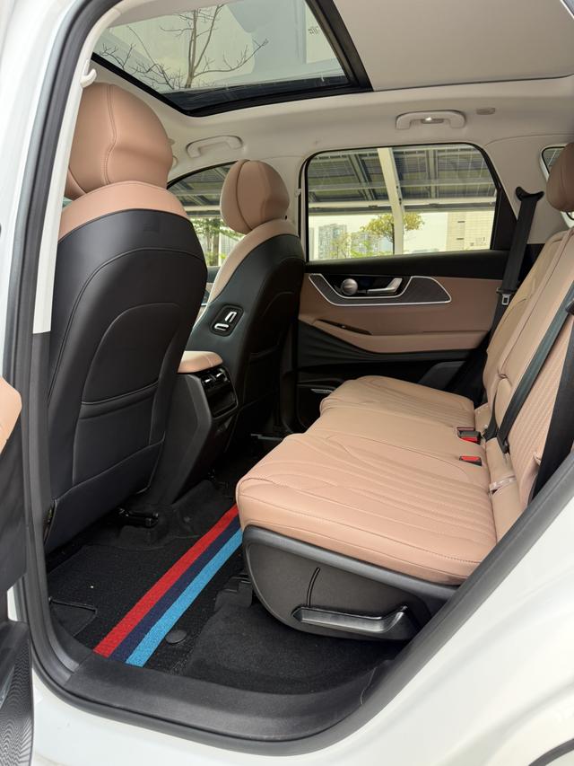 Chery Tiggo 8L 2024 2.0T Automatic Luxury – фото 6