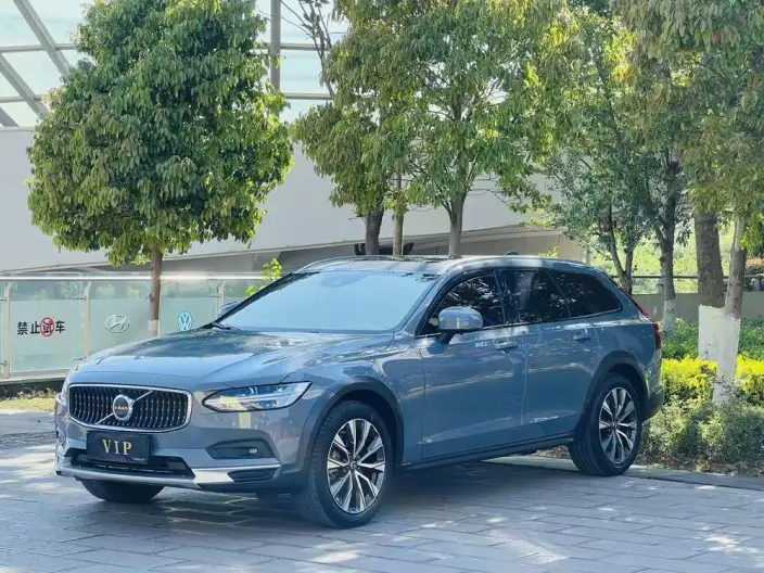 Volvo V90 2021 Model Cross Country B5 AWD Zhiyuan Edition