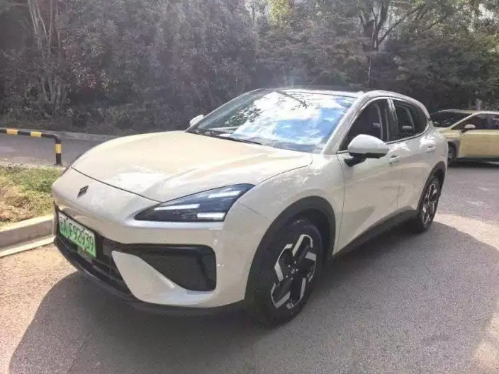 Baojun Yunhai EV 2024 Model 500km EV Edition – фото 10