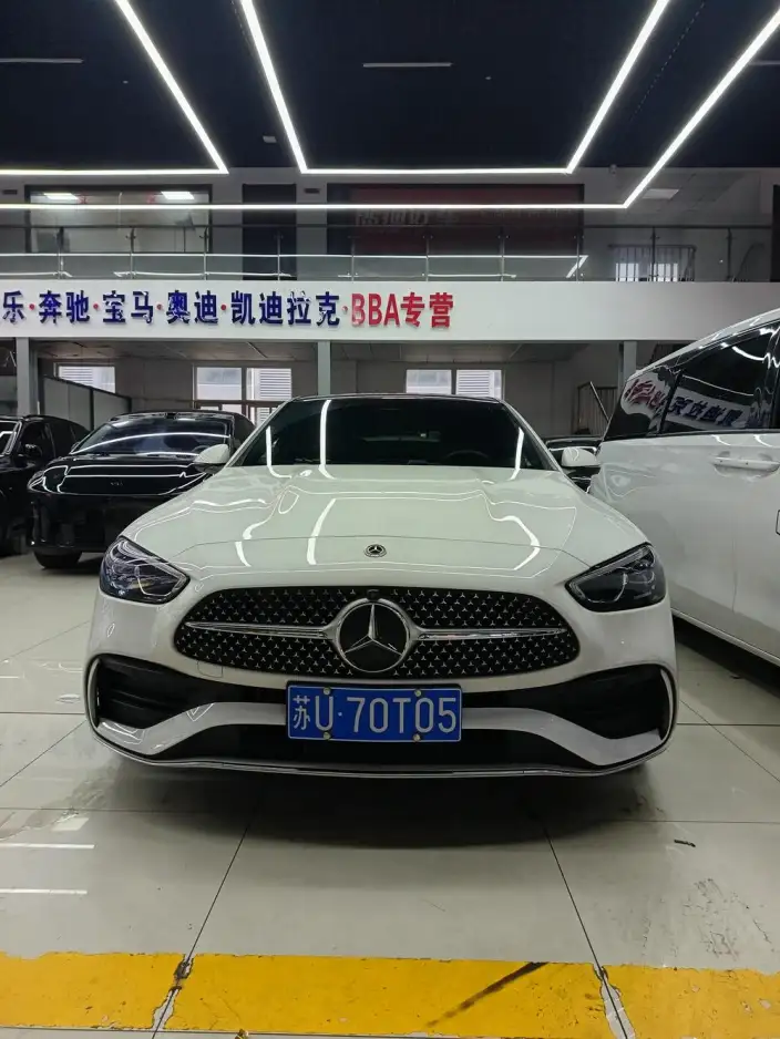 Mercedes-Benz C-Class 2025 Model C 260 L Sports Edition – фото 2