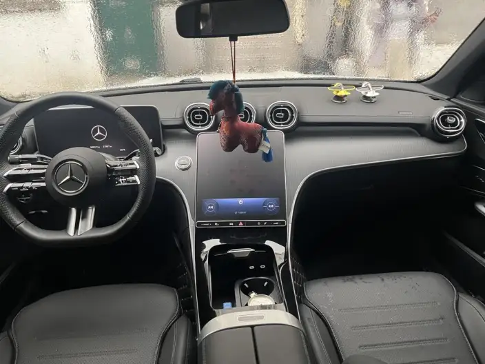 Mercedes-Benz C-Class 2025 Model C 260 L Sports Edition – фото 8