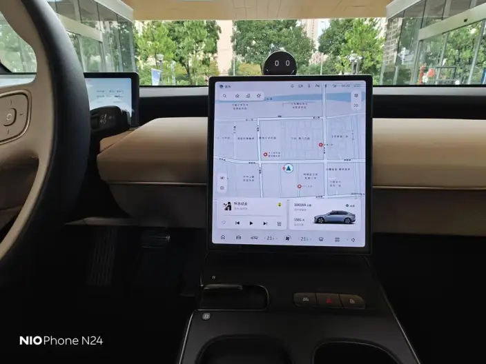 NIO ET5 2022 Model 75kWh – фото 10