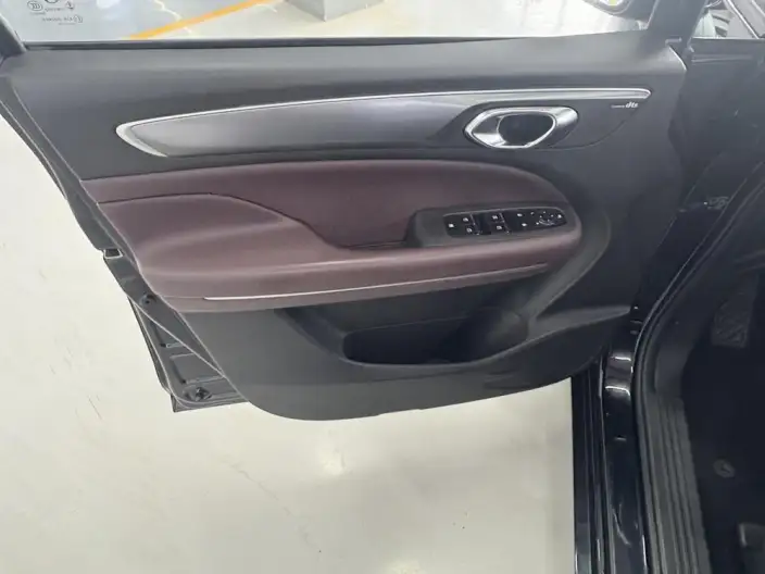 GAC Trumpchi M6 2023 Model PRO 270T WDCT Deluxe Edition – фото 8