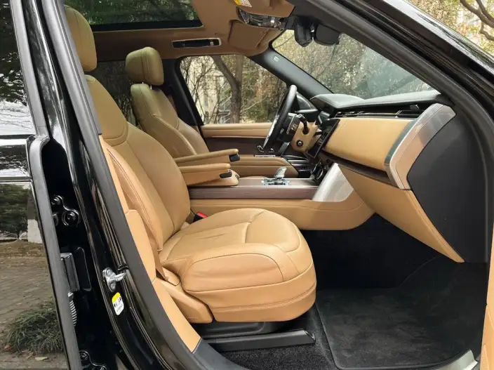 Range Rover 2023 Model 3.0 L6 360PS Shengshi Edition – фото 8