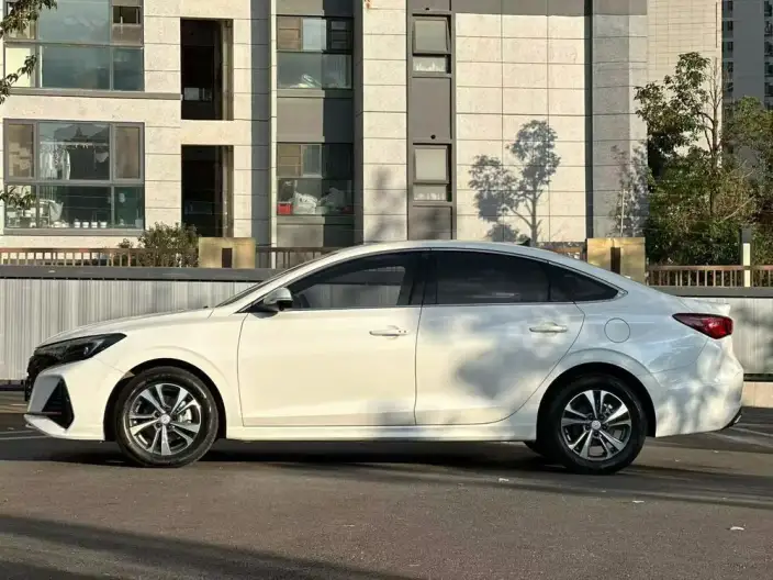 Changan Eado 2025 Model PLUS 1.4T DCT High Power Edition – фото 3