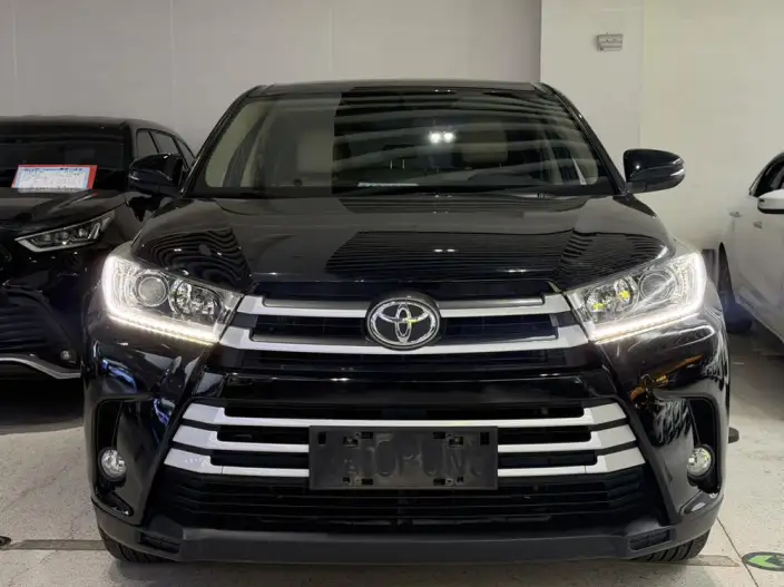 Toyota Highlander 2021 Model 2.0T 4WD Elite Edition 7 seat – фото 2