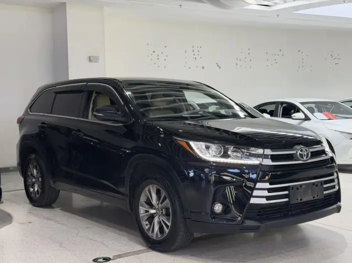 Toyota Highlander 2021 Model 2.0T 4WD Elite Edition 7 seat – фото 3