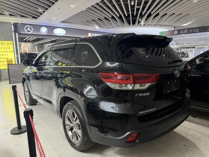 Toyota Highlander 2021 Model 2.0T 4WD Elite Edition 7 seat – фото 4