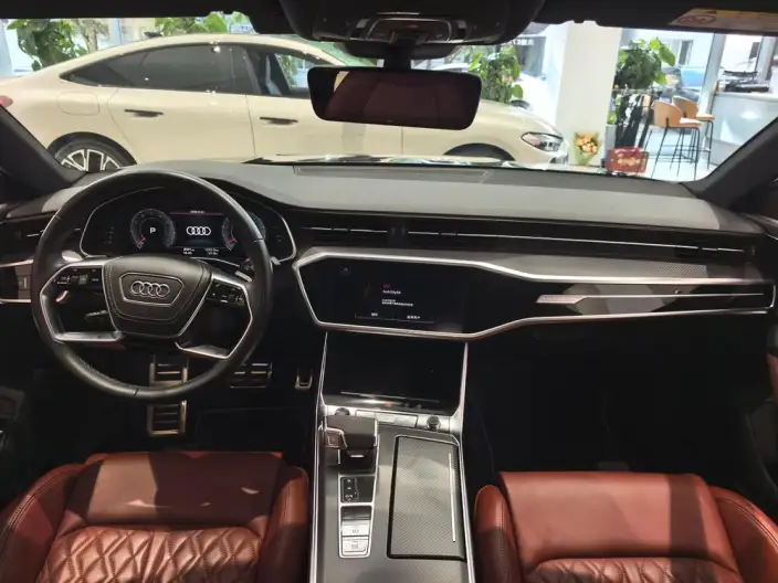 Audi A7 L 2025 Model 45 TFSI quattro Black Samurai Edition – фото 6